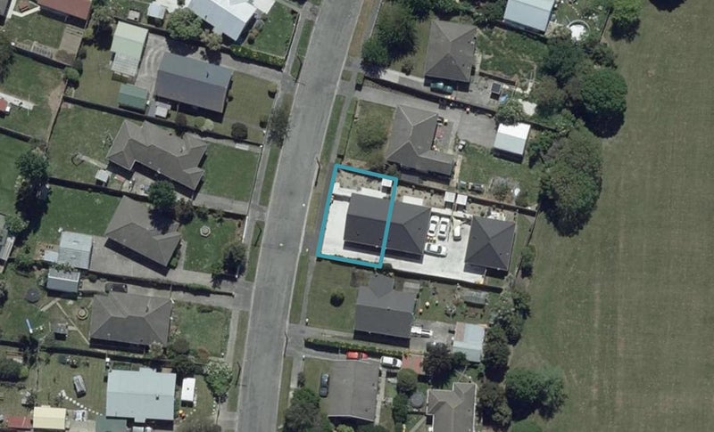 8 Camden Street, Northcote, Christchurch - Carousel 1