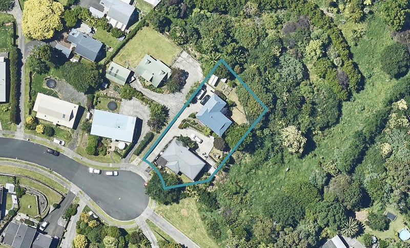 1/25 Bellfield Place, Bethlehem, Tauranga - Carousel 1