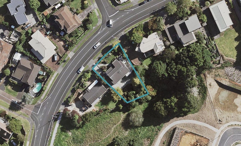 55 Eugenia Rise, Totara Heights, Auckland - Carousel 1