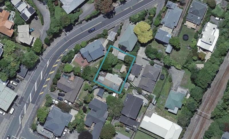 12 Burma Road, Khandallah, Wellington - Carousel 1