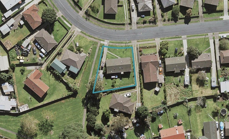 35 Mcnaughton Avenue, Mangere East, Auckland - Carousel 1