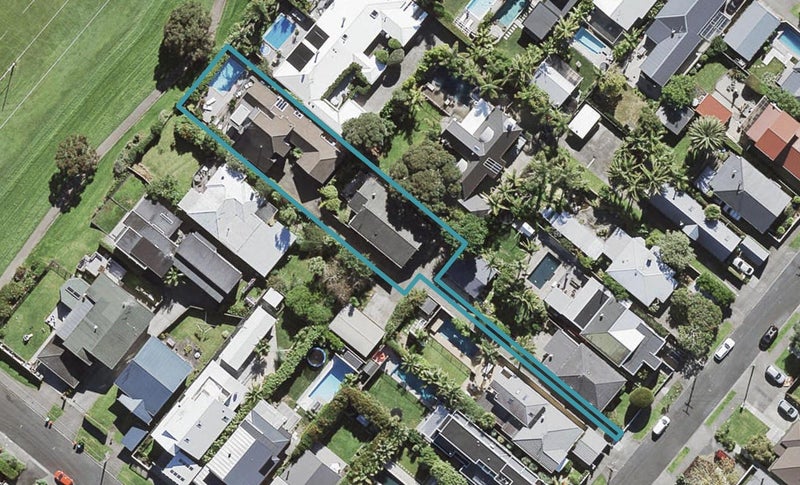 26 Edgars Road, Westmere, Auckland - Carousel 1