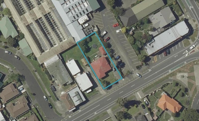 275 College Street, West End, Palmerston North - Carousel 1