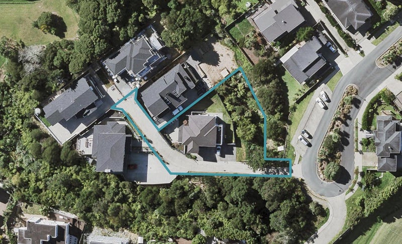 27 Zara Court, Windsor Park, Auckland - Carousel 1