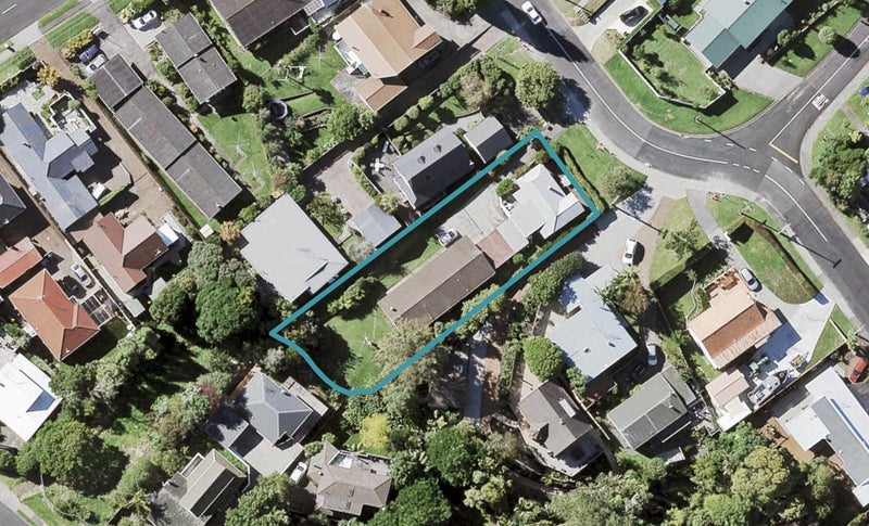 1/7 Luplau Crescent, Howick, Auckland - Carousel 1