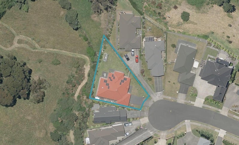 44 Lithgow Drive, Otamatea, Whanganui - Carousel 1