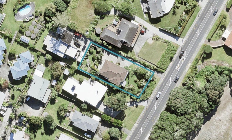 882 Whangaparaoa Road, Manly, Whangaparaoa - Carousel 1
