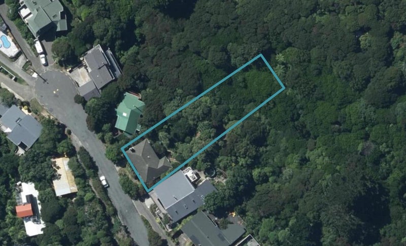16 Roys Road, Plimmerton, Porirua - Carousel 1