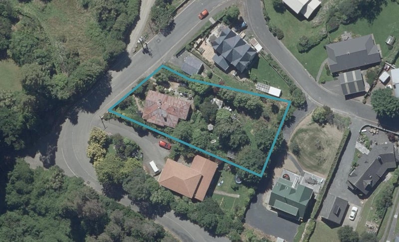 57 Fulton Road, Glenleith, Dunedin - Carousel 1