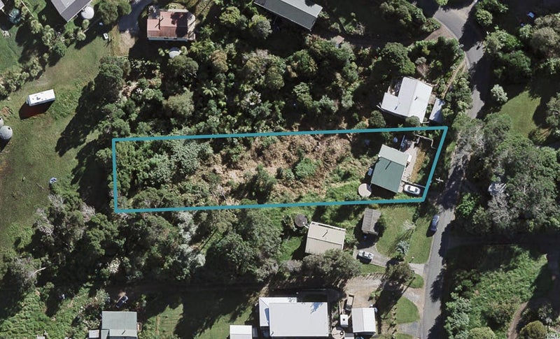 54 Erua Road, Ostend, Waiheke Island - Carousel 1
