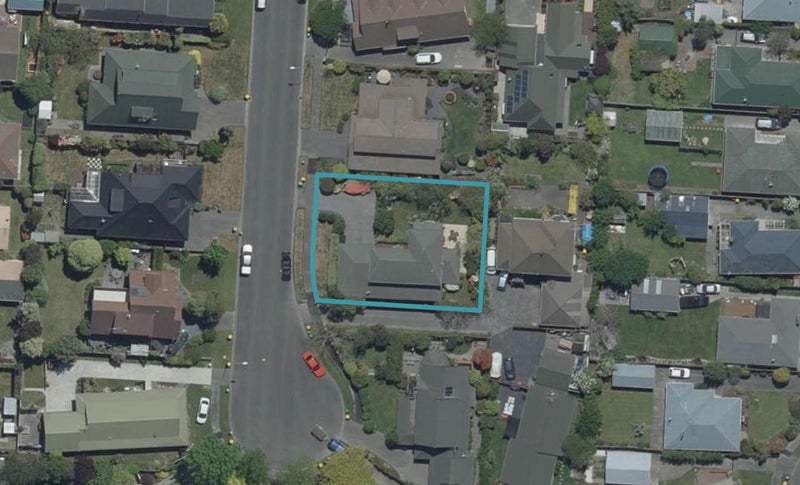 27 Cherrywood Place, Redwood, Christchurch - Carousel 1