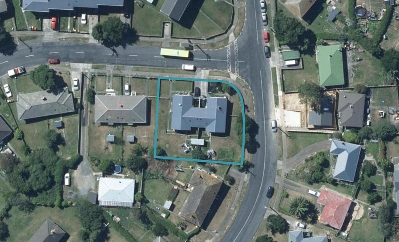 118 Hampshire Street, Cannons Creek, Porirua - Carousel 1