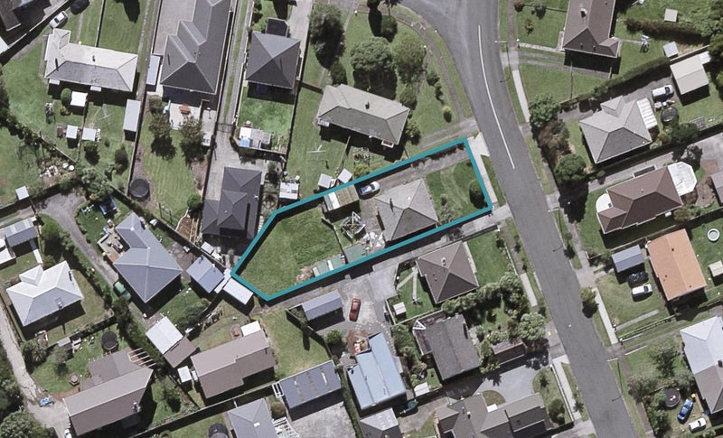 50 Somerset Street, Brooklands, New Plymouth - Carousel 1