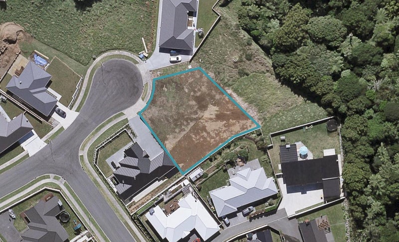 16 Rotokare Crescent, Whalers Gate, New Plymouth - Carousel 1