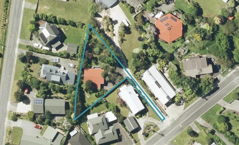 9 Moana View Road, Waikawa, Picton - Carousel 1