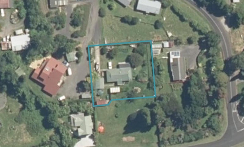6 Tawhiti Terrace, Waikino, Waihi - Carousel 1