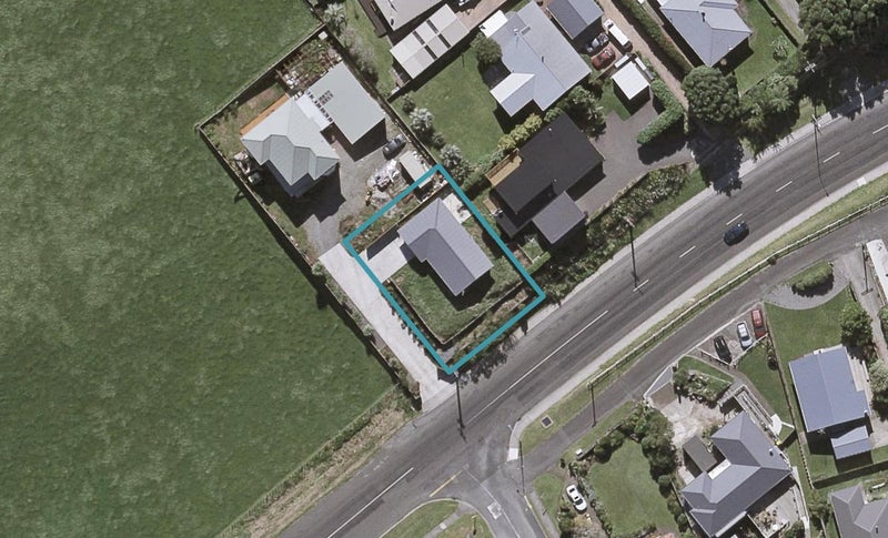 30 Pohutukawa Place, Bell Block, New Plymouth - Carousel 1