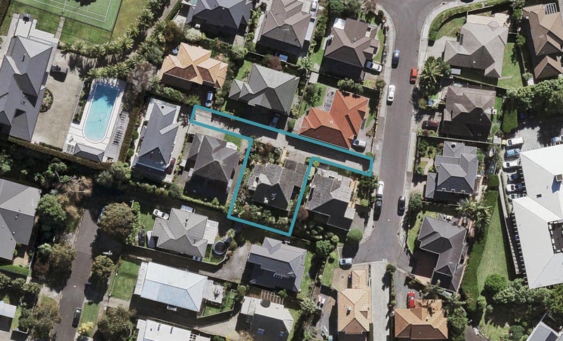 11 Goldstine Place, Royal Oak, Auckland - Carousel 1