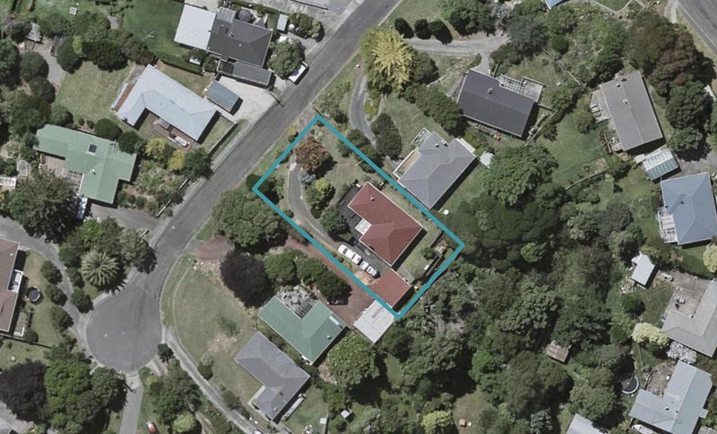 7 Sydney Crescent, Raumati South, Paraparaumu - Carousel 1