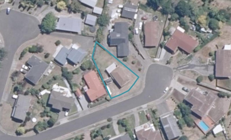 13 Normand Place, Richmond Heights, Taupō - Carousel 1