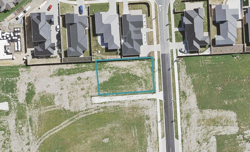 4 Tilly Lane, Huapai, Kumeu - Carousel 1