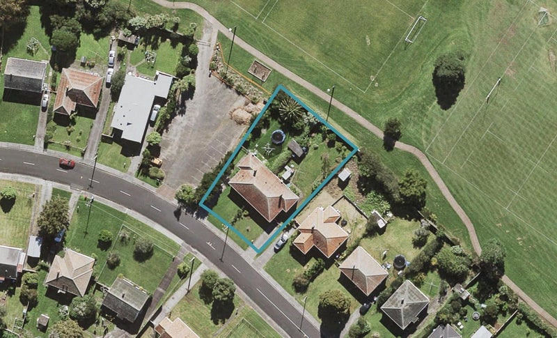 41 Denny Avenue, Wesley, Auckland - Carousel 1