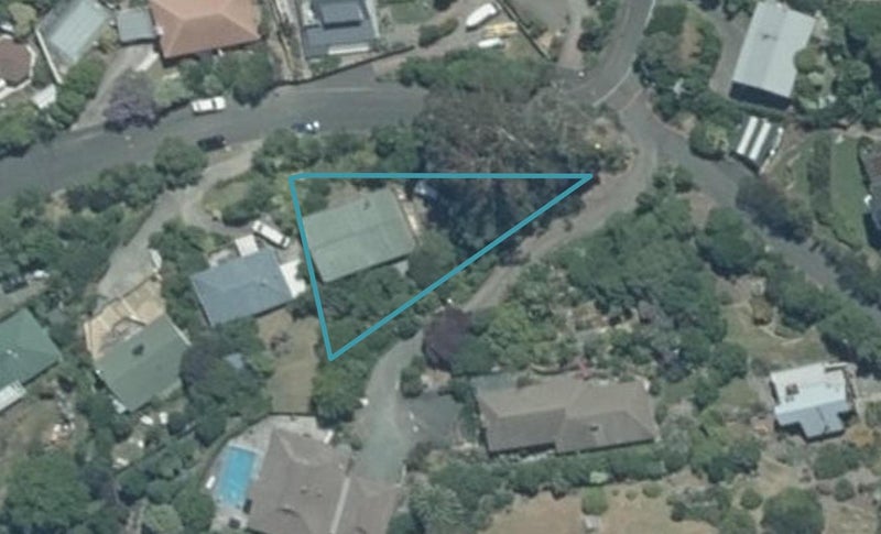 10 Rangiora Terrace, Tahunanui, Nelson - Carousel 1