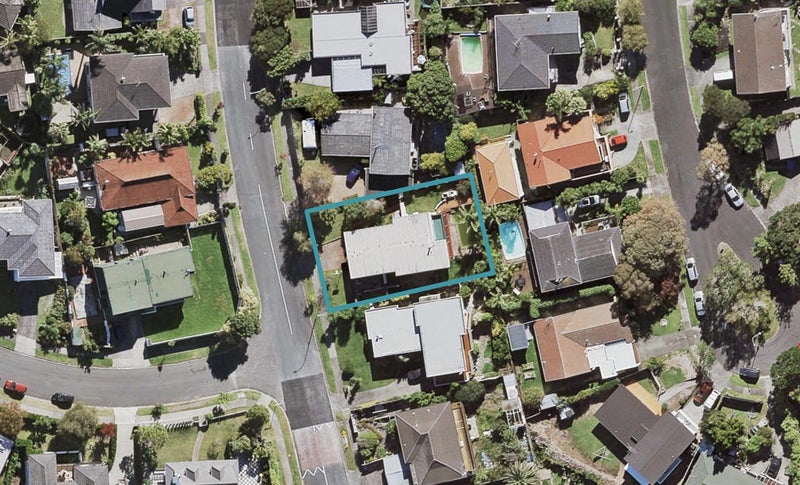 22 Porritt Avenue, Chatswood, Auckland - Carousel 1