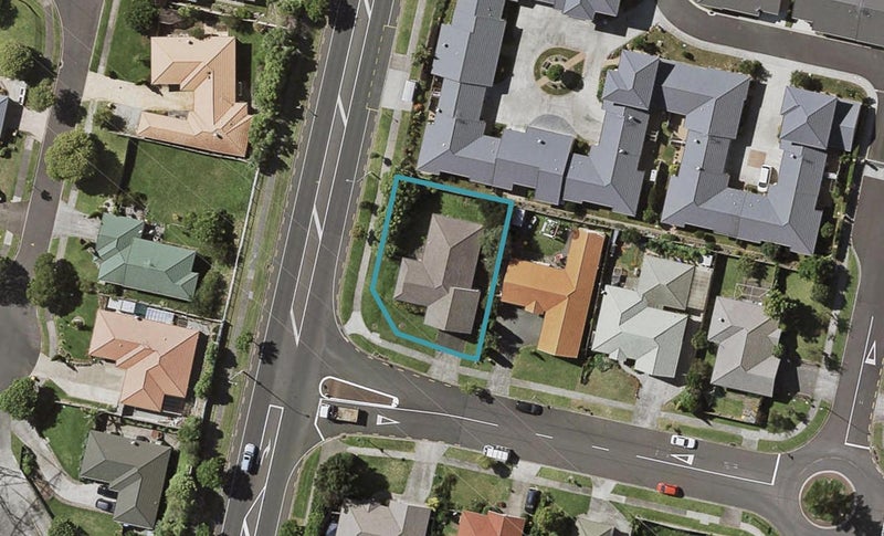 2 Broadhurst Road, Flat Bush, Auckland - Carousel 1