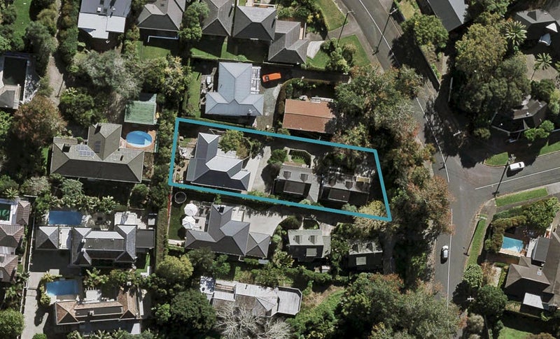 27 Combes Road, Remuera, Auckland - Carousel 1