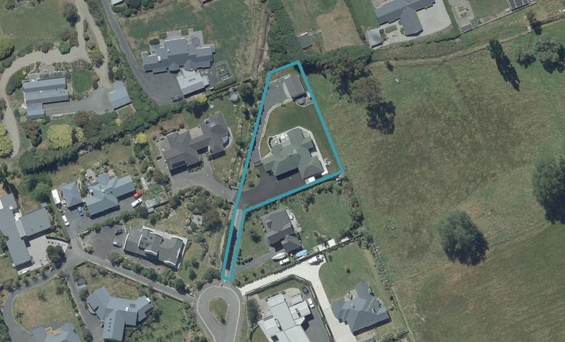 21 Orchard Grove, East Taieri, Mosgiel - Carousel 1