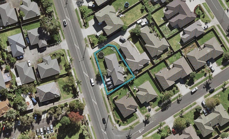30 Robertson Road, Favona, Auckland - Carousel 1