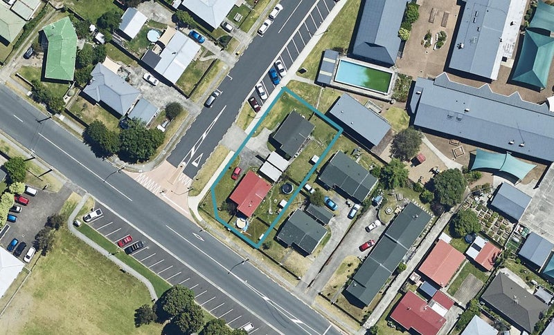 2A Kaimanawa Street, Mount Maunganui, Mount Maunganui - Carousel 1