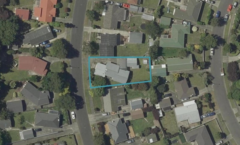 130 Ruamahanga Crescent, Terrace End, Palmerston North - Carousel 1