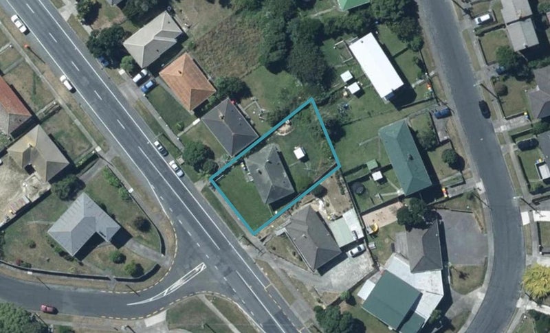175 Champion Street, Cannons Creek, Porirua - Carousel 1