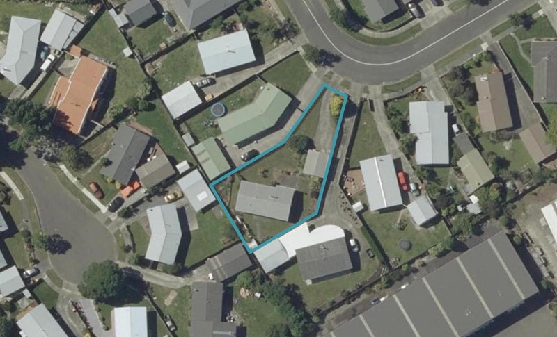 32 Acacia Street, Kelvin Grove, Palmerston North - Carousel 1