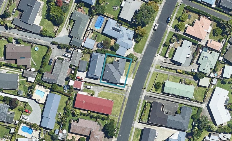 91 Ridge Street, Otumoetai, Tauranga - Carousel 1