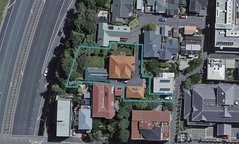 9 Selwyn Terrace, Thorndon, Wellington - Carousel 1