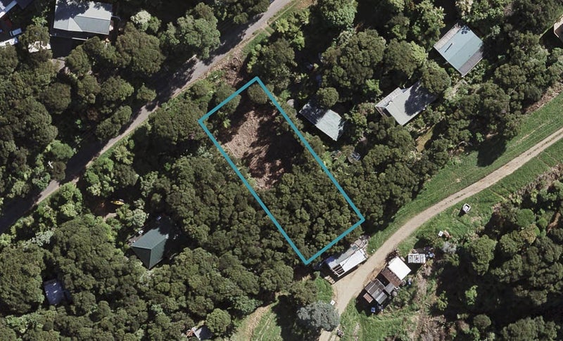 7 View Road, Ostend, Waiheke Island - Carousel 1