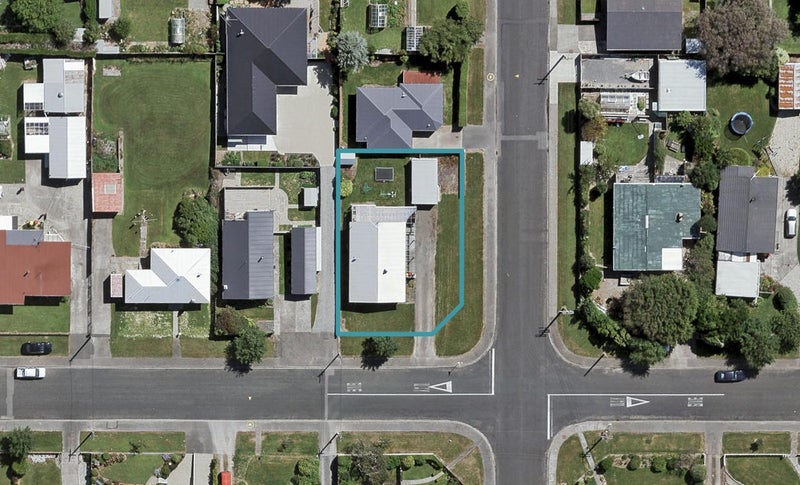 52 Weka Street, Waikiwi, Invercargill - Carousel 1