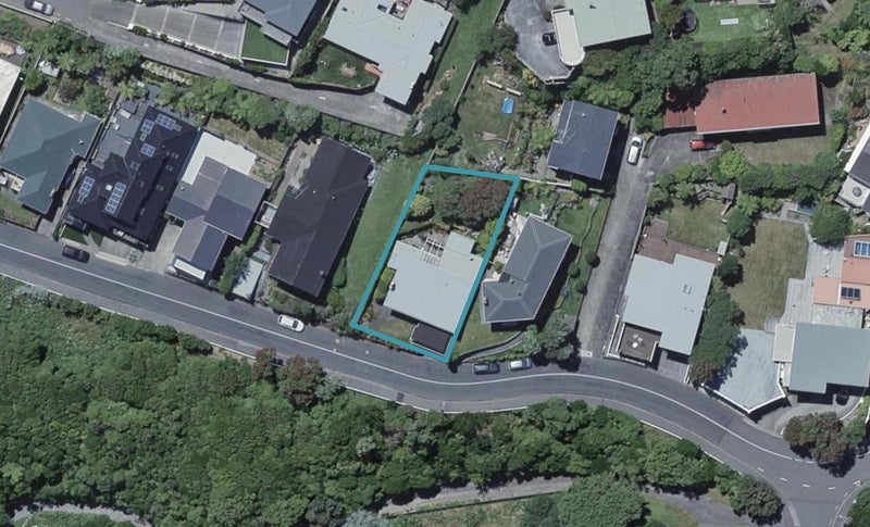 22 Lohia Street, Khandallah, Wellington - Carousel 1