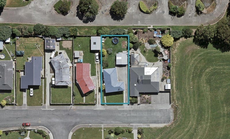 16 Farrar Street, Heidelberg, Invercargill - Carousel 1