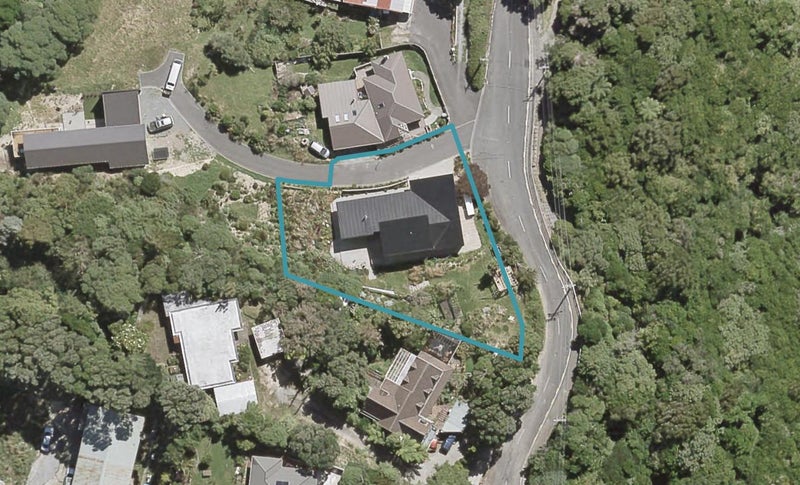 45 Singers Road, Korokoro, Lower Hutt - Carousel 1