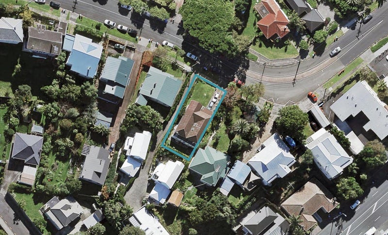 16 Western Springs Road, Morningside, Auckland - Carousel 1