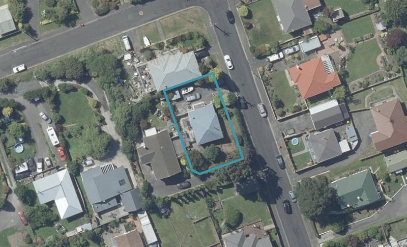 2 Dall Street, Abbotsford, Dunedin - Carousel 1
