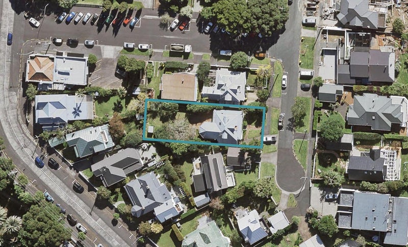 4 Richmond Avenue, Northcote Point, Auckland - Carousel 1