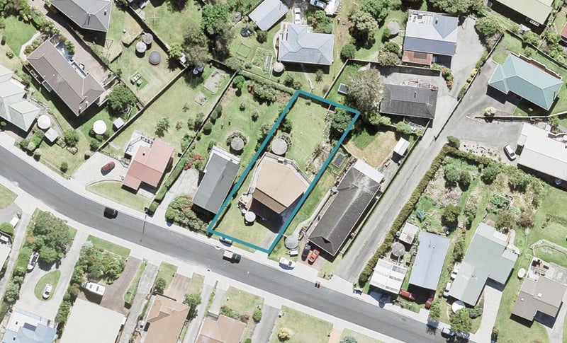 8 Little Barrier Avenue, Manly, Whangaparaoa - Carousel 1