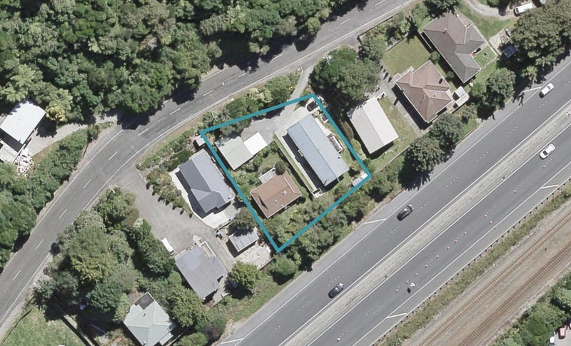 1/40 McDougall Grove, Haywards, Lower Hutt - Carousel 1
