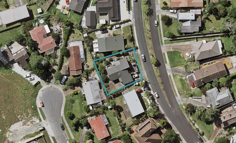 46 Kennedy Avenue, Forrest Hill, Auckland - Carousel 1