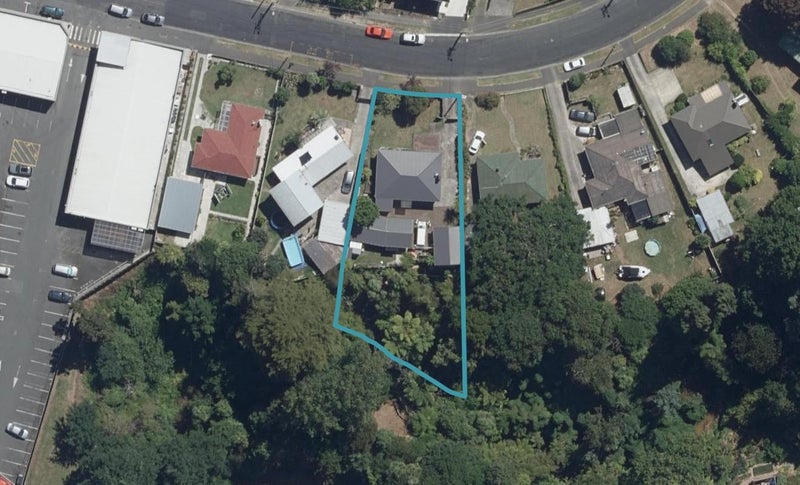 22 Urlich Avenue, Melville, Hamilton - Carousel 1